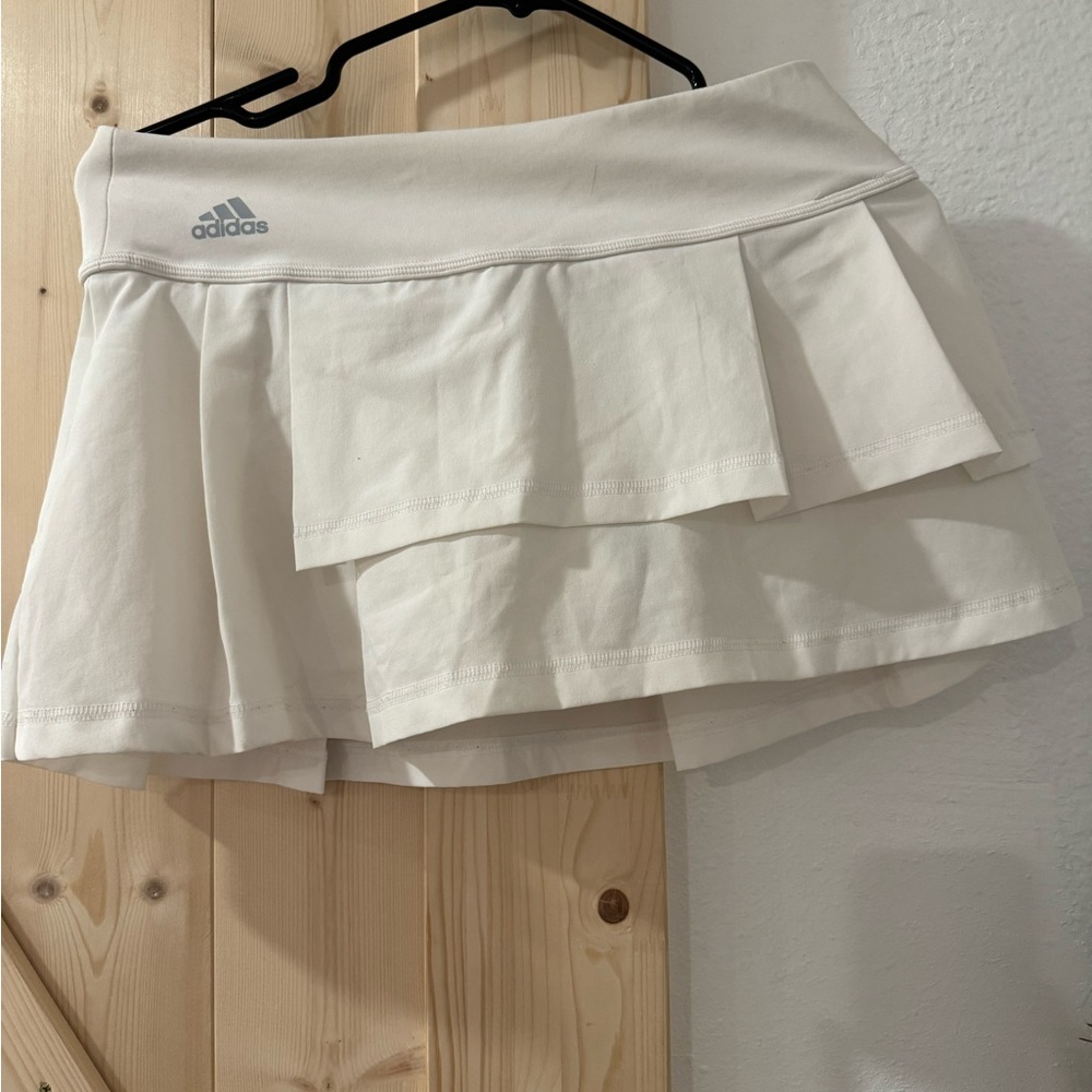 Adidas tennis skirt size Small